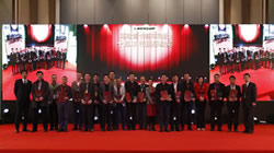 【集團(tuán)新聞】齊心協(xié)力 共拓前路 住友橡膠隆重召開(kāi)2017年代理商大會(huì)