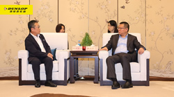 【集團(tuán)新聞】住友橡膠代表董事西口豪一來華視察，唐曉東在常與其會面
